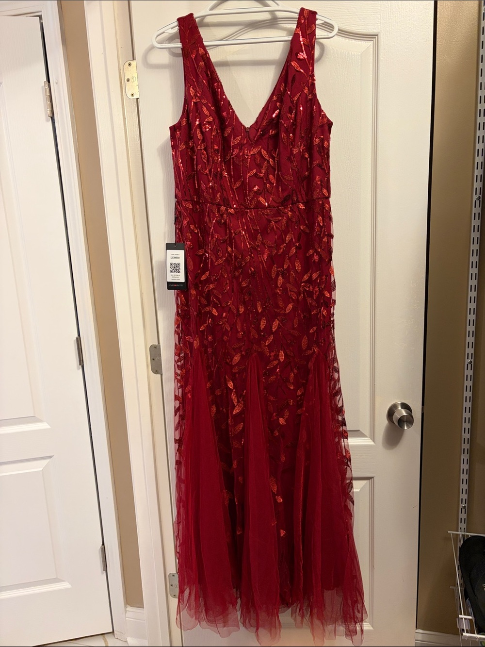 Ever Pretty Red Embroidered V-Neck Maxi Dress